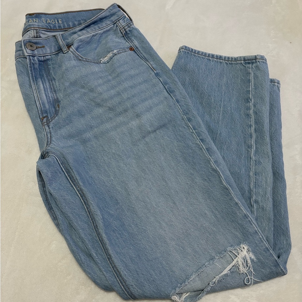 American Eagle Outfitters Light Blue Straight Leg Jeans
